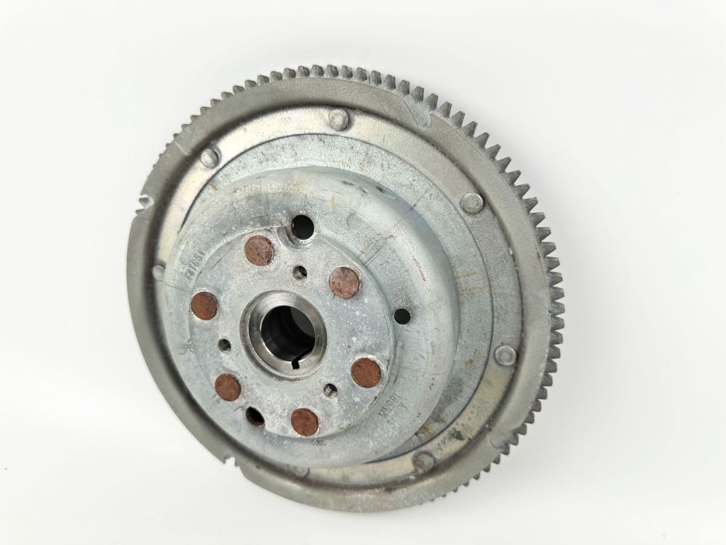 2000-2014 Yamaha 115HP 4 Stroke Outboard Rotor Flywheel 68V-81450-00-00