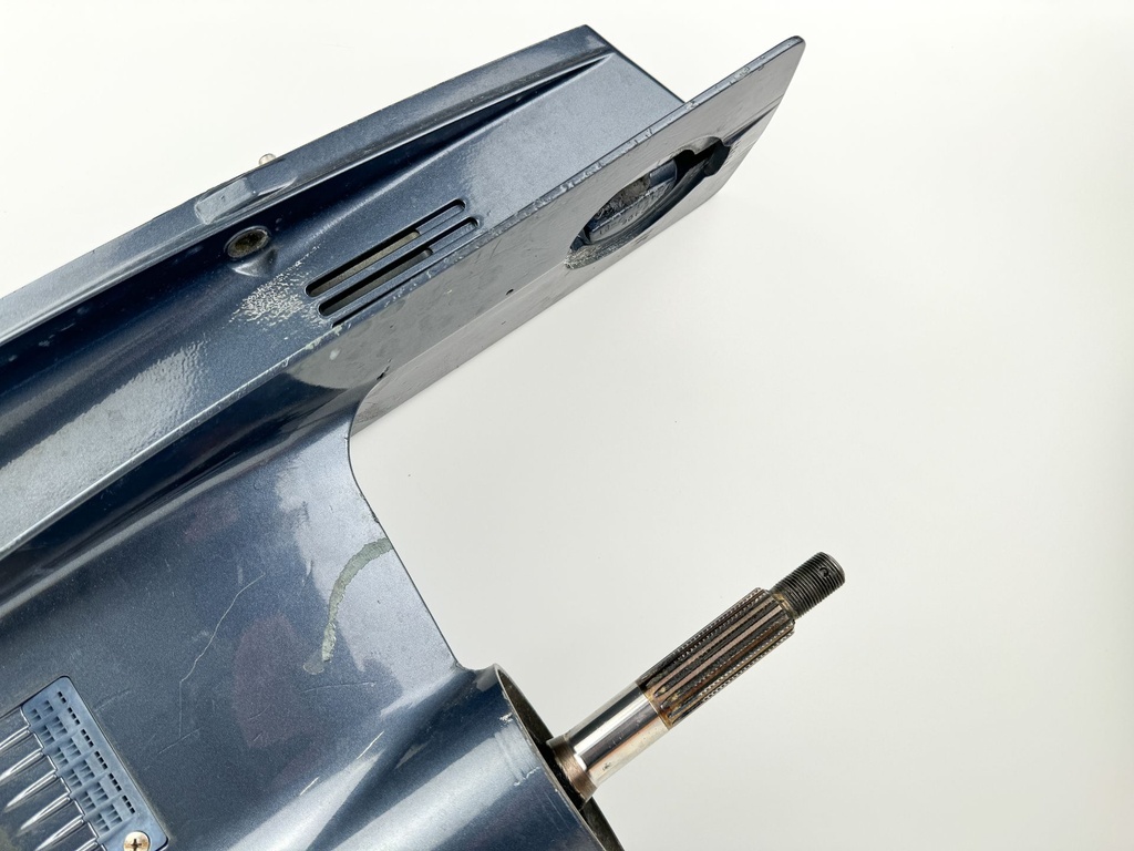 2000-2015  Yamaha 115HP 4 Stroke Outboard 20" Lower Unit Gear Case 68V-45300-12-8D