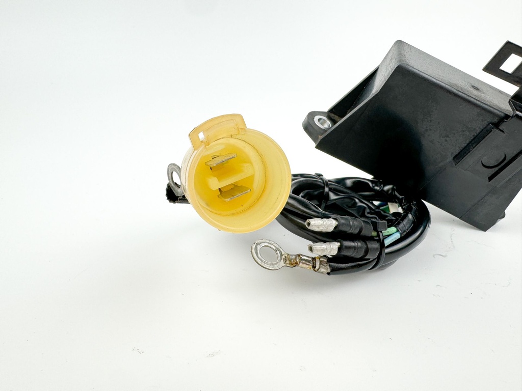 2004 Honda 40 HP 4 Stroke Outboard Trim Tilt Relay 38550-ZV5-823 OEM