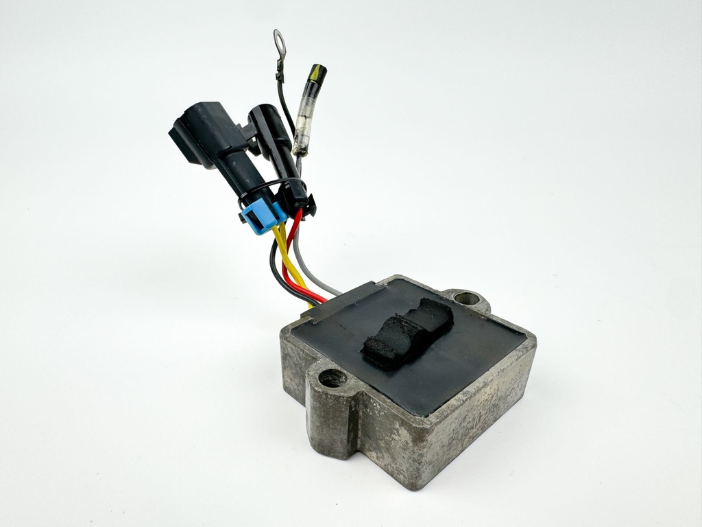 2011 Mercury 60 HP 4 Stroke Outboard Voltage Regulator 893640T01 OEM