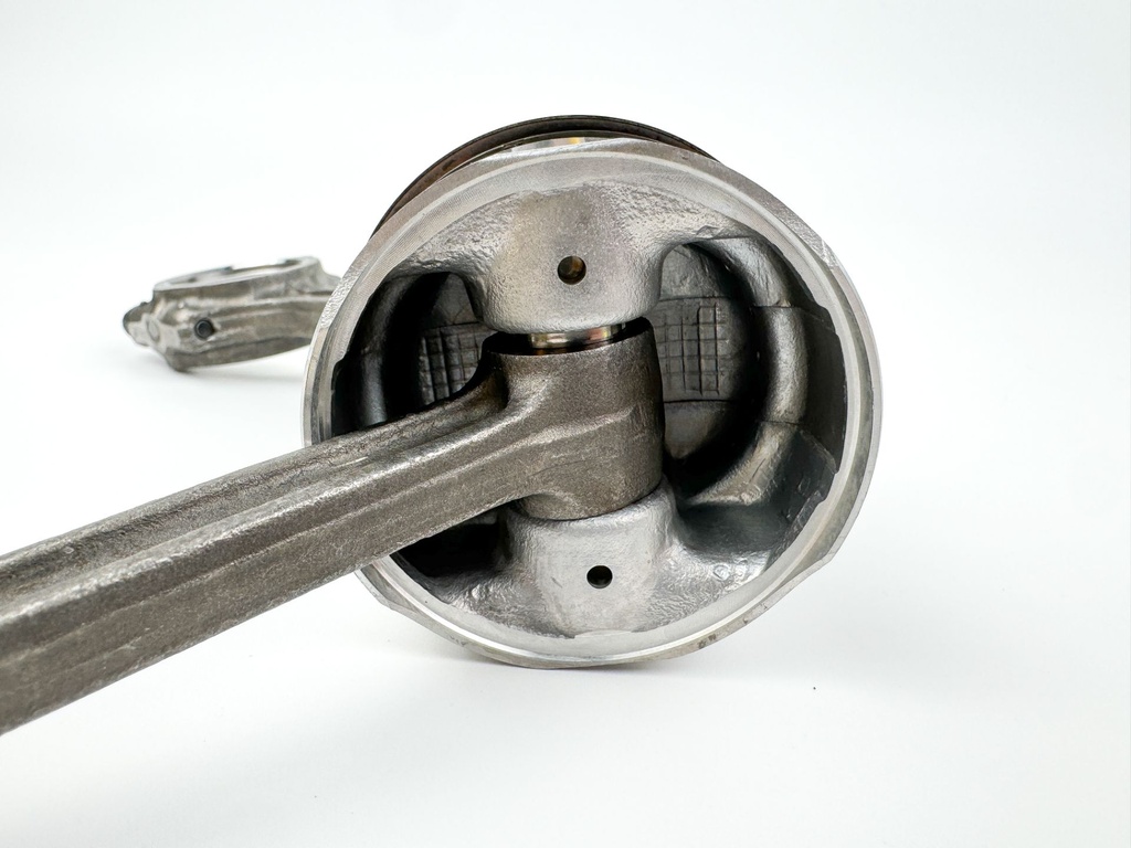 2011 Mercury 60 HP 4 Stroke Outboard Piston & Connecting Rod Set 893524T08 OEM