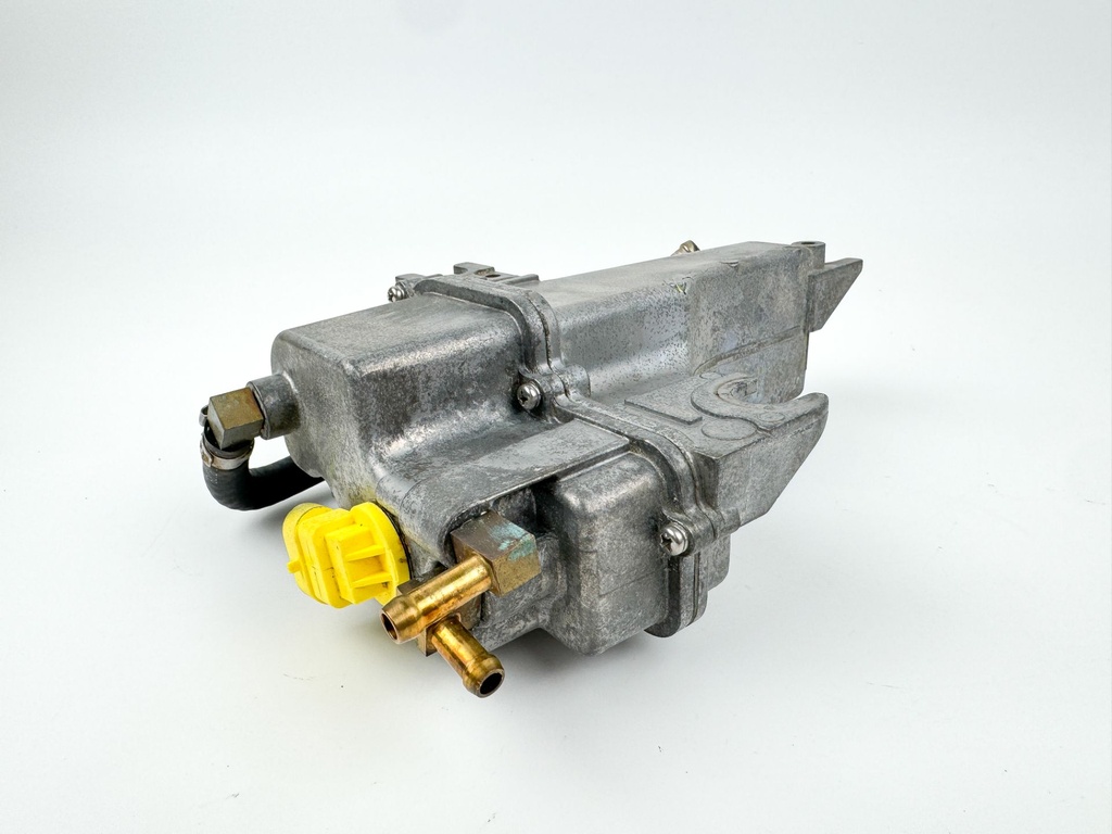 2011 Mercury 60 HP 4 Stroke Outboard Vapor Separator Tank VST 892267T03 OEM