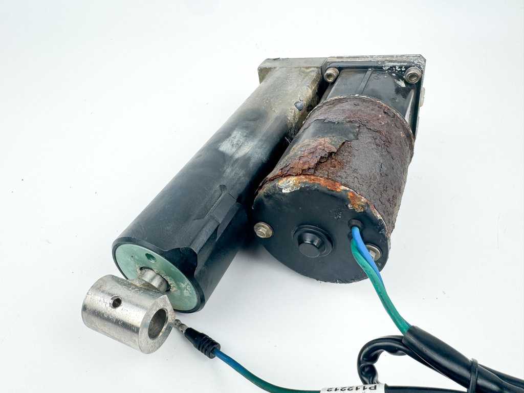 830150T2 Mercury 40 50 60 HP 2 Stroke Outboard Power Trim Tilt Unit Assembly 893517T01