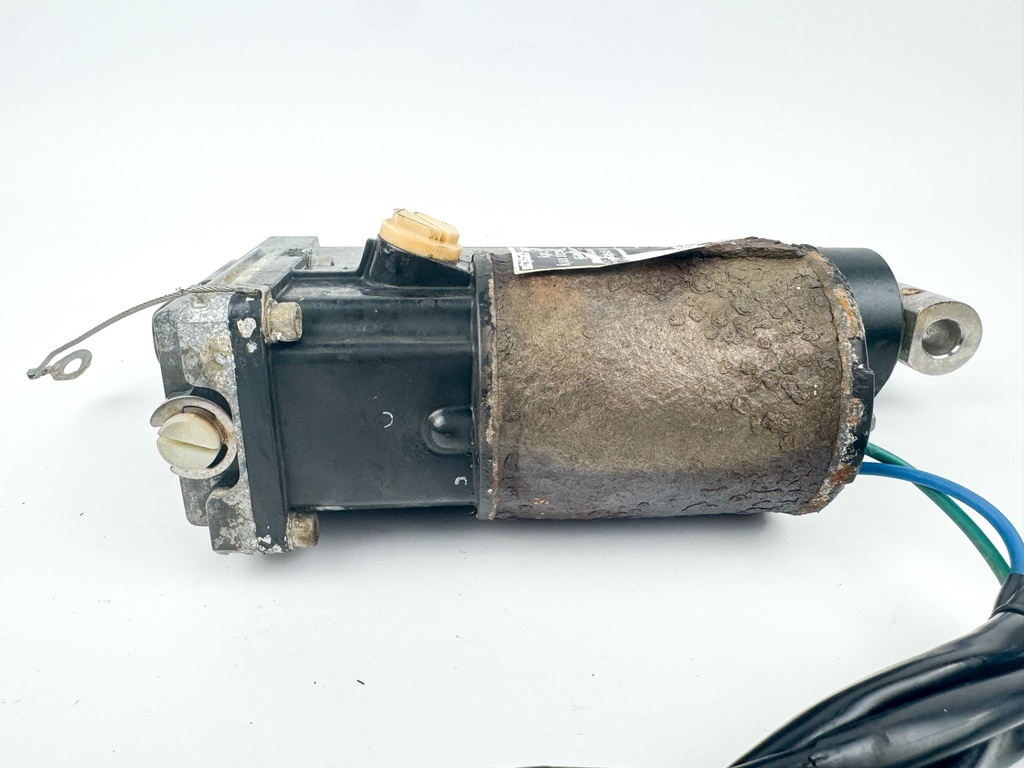 830150T2 Mercury 40 50 60 HP 2 Stroke Outboard Power Trim Tilt Unit Assembly 893517T01