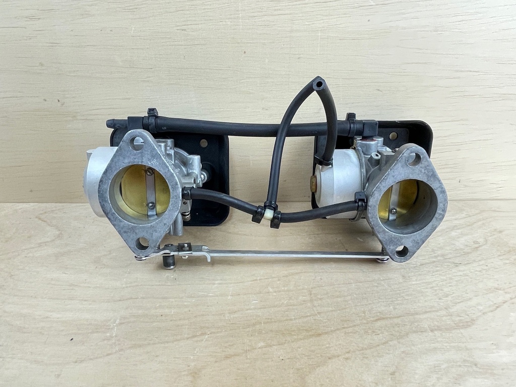 1996 Mercury 120HP Force Outboard 2 Stroke Carburetor Setup Top & Bottom 820203 820195