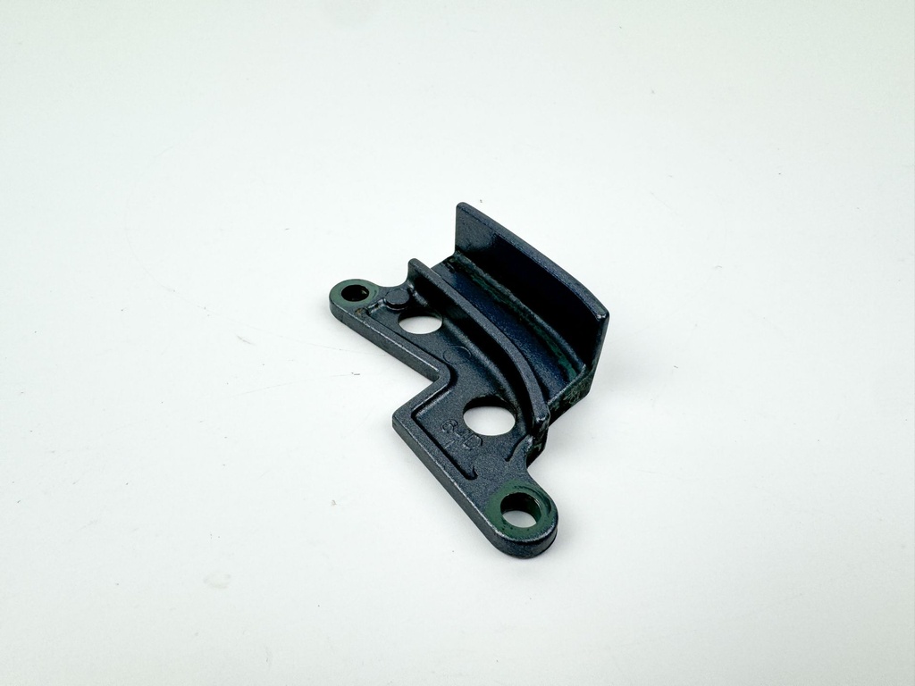 2003 Yamaha 200 HP 2 Stroke Outboard Cable Cover Plate 64D-42725-30-00 OEM