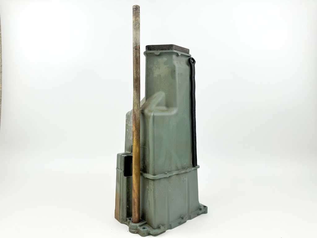 2003 Yamaha 200 HP 2 Stroke Outboard Exhaust Muffler 6E5-14711-01-5B OEM