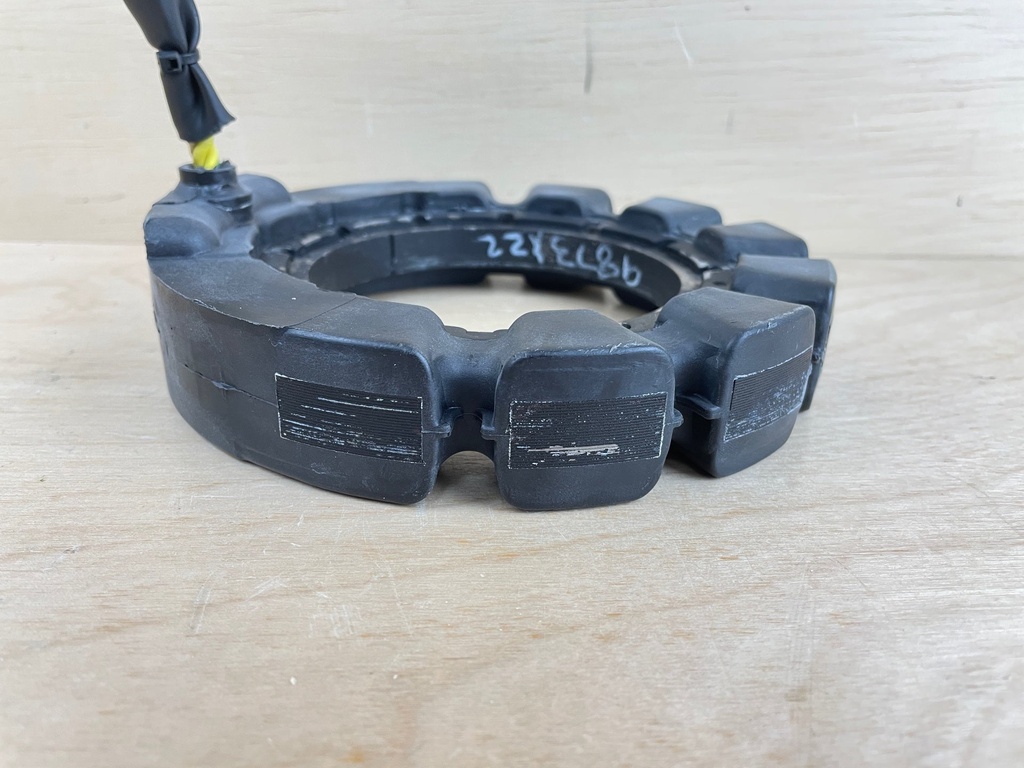 1996 Mercury 120HP Force Outboard 2 Stroke Stator Assembly 832075A21 