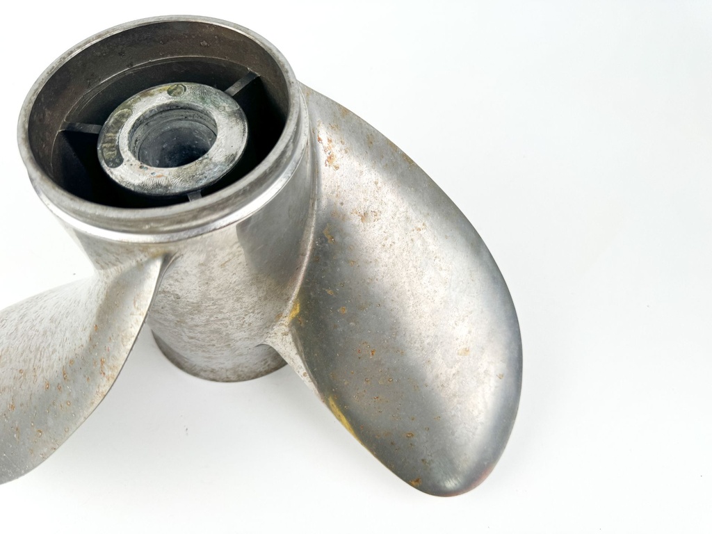 Yamaha Stainless Steel 3 Blade Prop Propeller 15 1/4" x 17P RH Standard