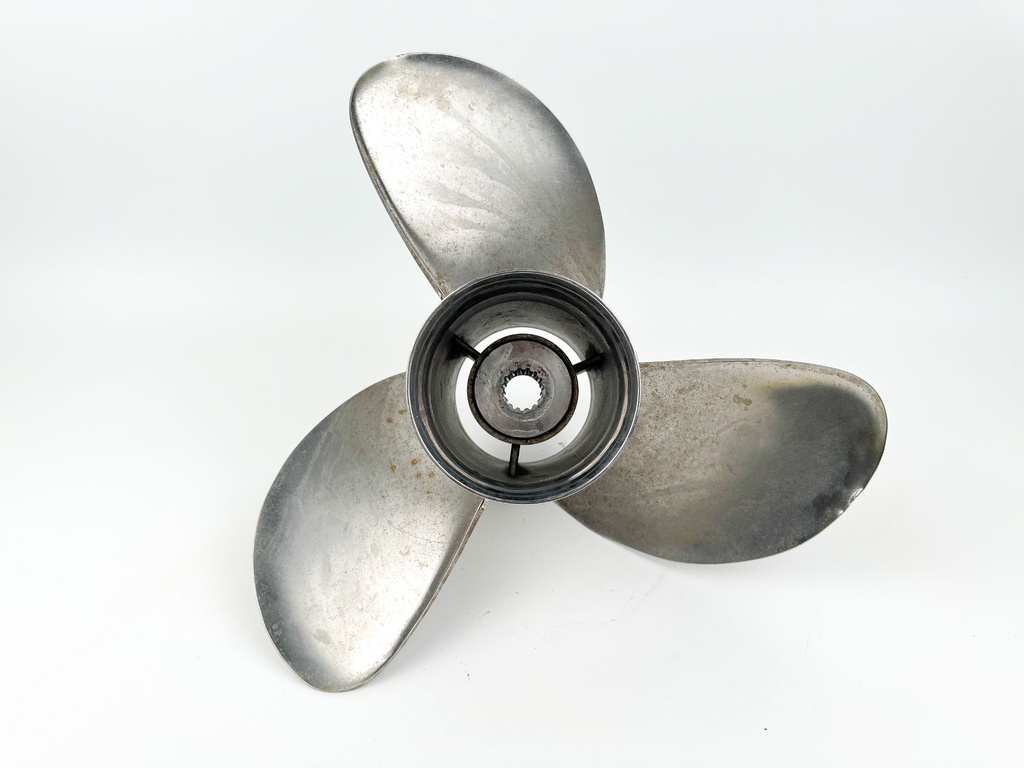 Yamaha Stainless Steel 3 Blade Prop Propeller 15 1/4" x 17P RH Standard