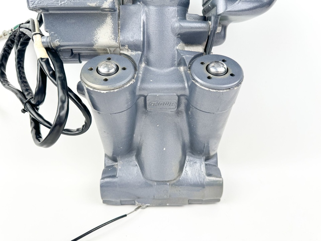 2006 Yamaha 150 HP 4 Stroke Outboard Power Trim Tilt Unit 63P-43800-01-4D OEM