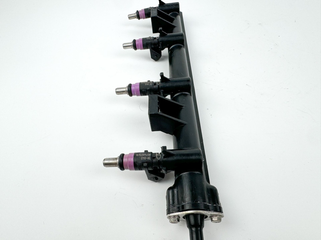 2008 Mercury 90 HP 4 Stroke Outboard Fuel Injector Set W/ Rail 898103T97 OEM