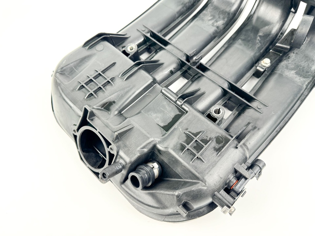 2008 Mercury 90 HP 4 Stroke Outboard Intake Manifold 8M6002790 OEM