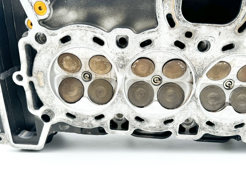 2008 Mercury 90 HP 4 Stroke Outboard Cylinder Head 897954A03 OEM