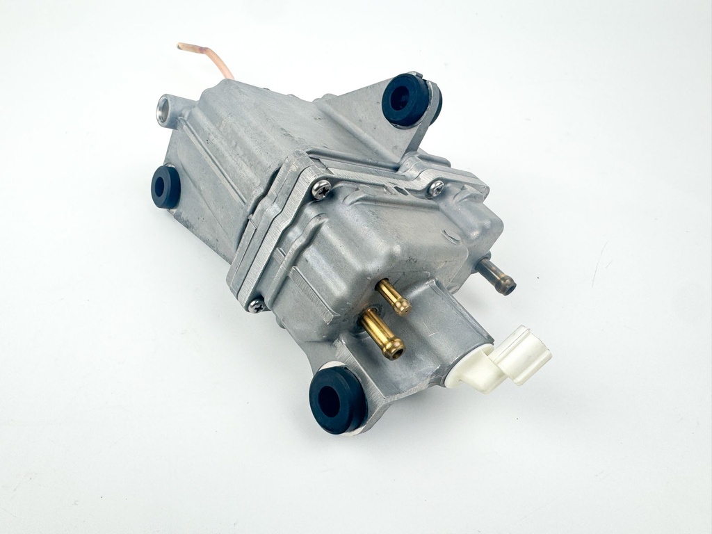 2018 Suzuki 150 HP 4 Stroke Outboard Vapor Separator Tank VST 15600-96J12 OEM