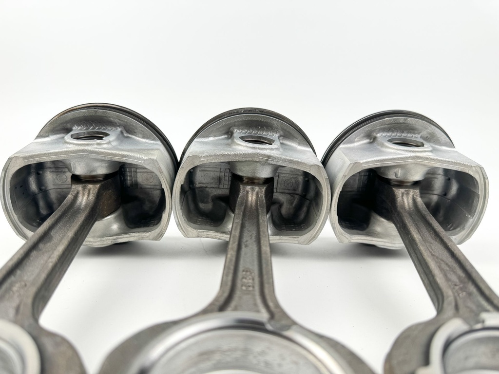 2018 Yamaha 150 HP 4 Stroke Outboard Piston & Connecting Rod Set 63P-W1165-10-00 OEM