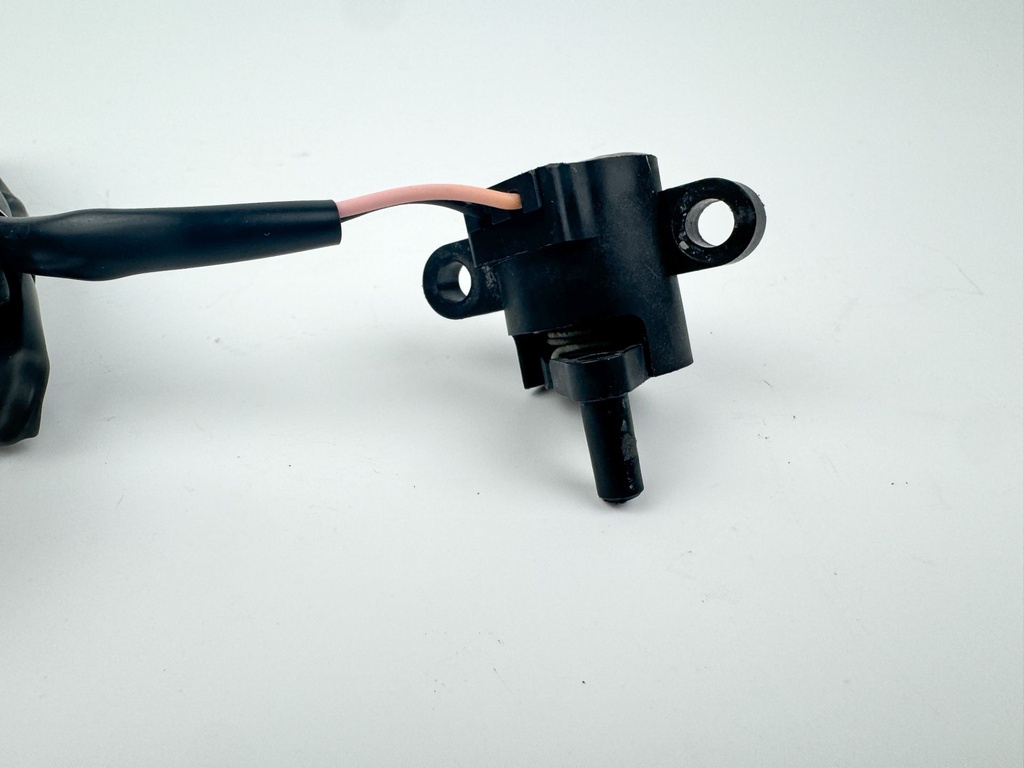 2018 Yamaha 150 HP 4 Stroke Outboard Trim Sender Unit Sensor 67H-83672-01-00 OEM