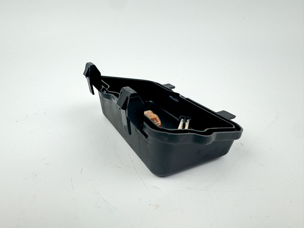 2018 Yamaha 150 HP 4 Stroke Outboard Fuse Box 63P-82170-02-00 OEM