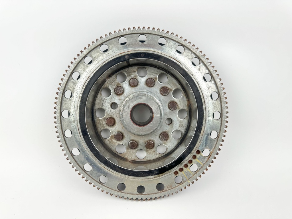 2018 Yamaha 150 HP 4 Stroke Outboard Flywheel Rotor 63P-81450-00-00 OEM