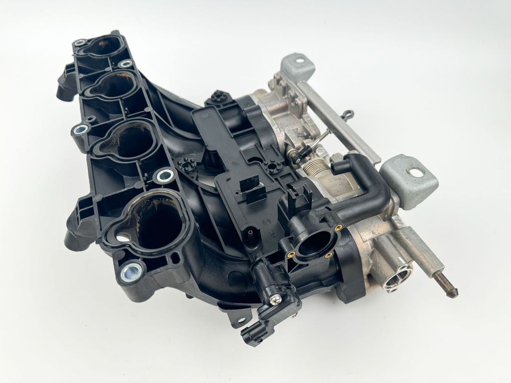 2018 Yamaha 150 HP 4 Stroke Outboard Intake Manifold & Throttle Body 63P-13751-20-00 OEM