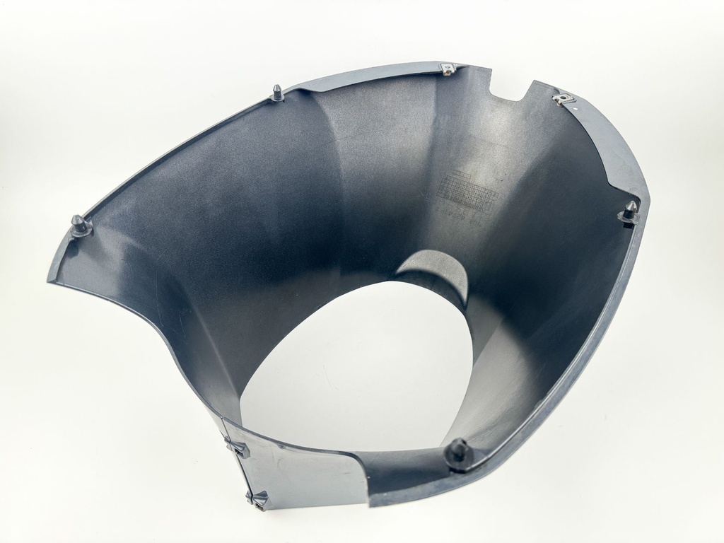 2018 Yamaha 150 HP 4 Stroke Outboard Lower Apron Cover 6DA-42741-10-8D OEM