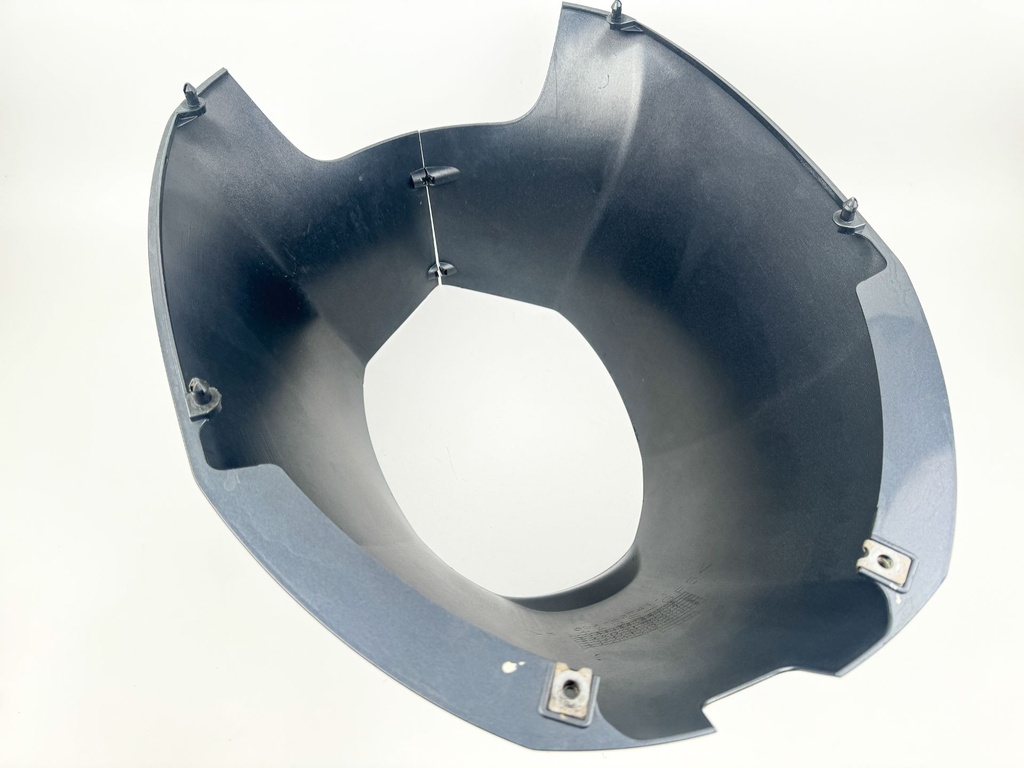 2018 Yamaha 150 HP 4 Stroke Outboard Lower Apron Cover 6DA-42741-10-8D OEM