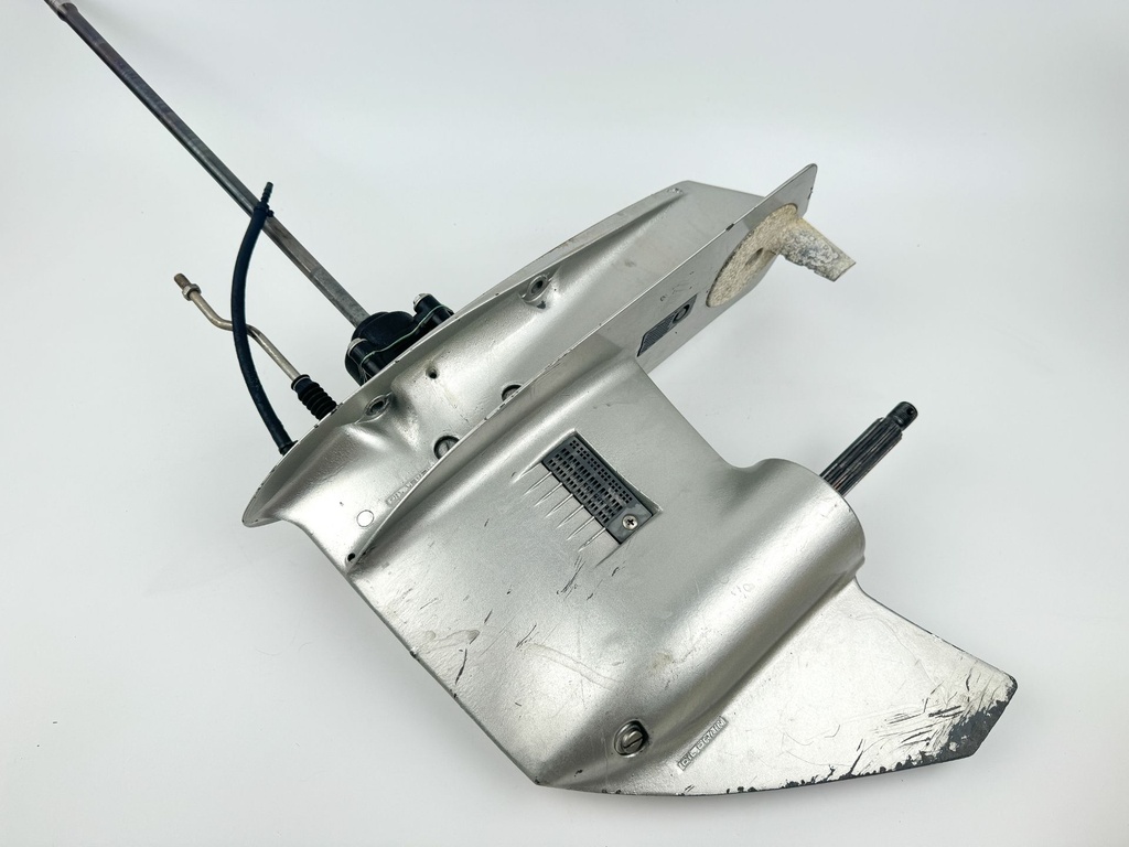 01-07 Honda 40 50 HP 4 Stroke Outboard 20" Lower Unit Gear Case 41100-ZW4-H16ZA