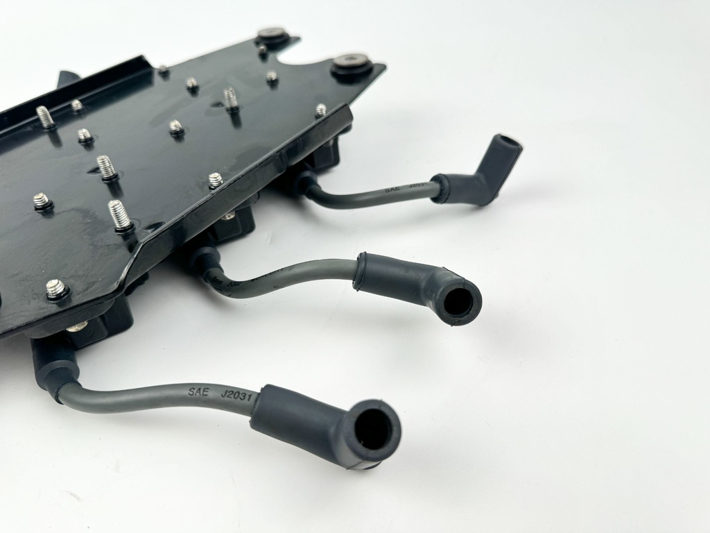 2003 Mercury 150 HP 2 Stroke Outboard Ignition Coil Set W/ Plate 827509T7 OEM