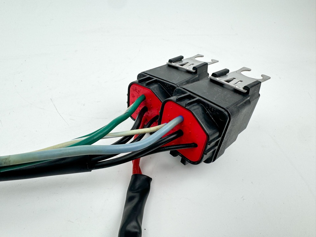 2003 Mercury 150 HP 2 Stroke Outboard Trim Relay Harness 882751A1 OEM