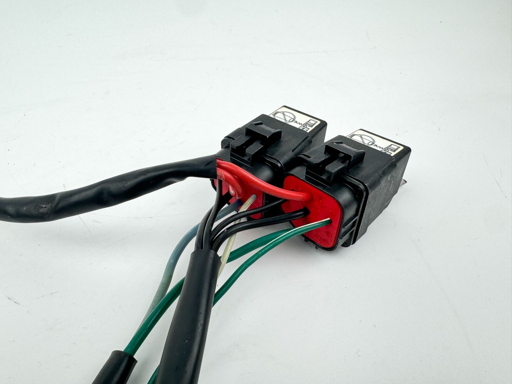 2003 Mercury 150 HP 2 Stroke Outboard Trim Relay Harness 882751A1 OEM