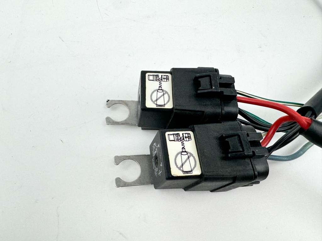 2003 Mercury 150 HP 2 Stroke Outboard Trim Relay Harness 882751A1 OEM