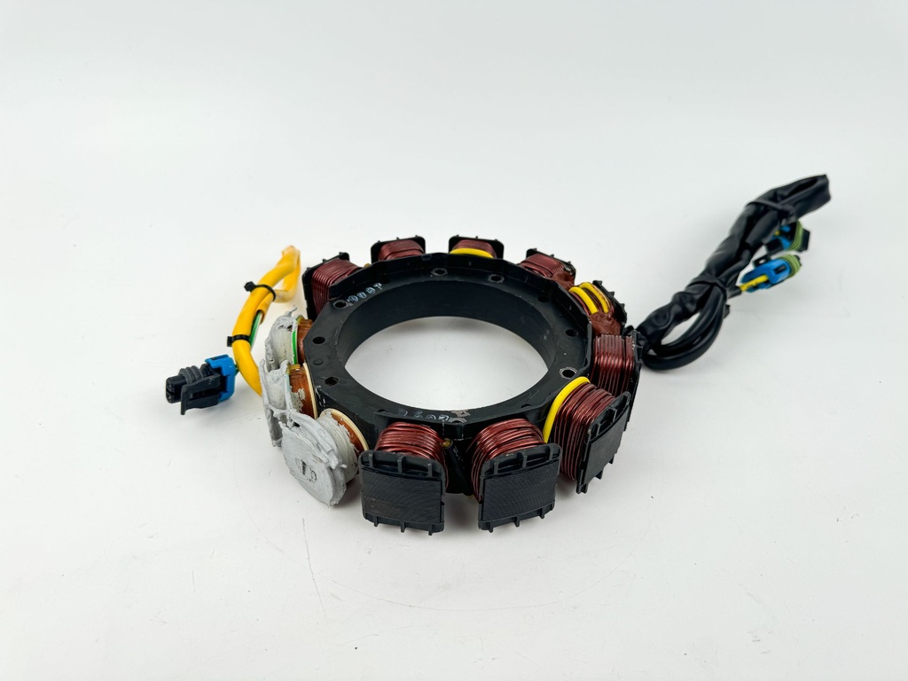 2003 Mercury 150 HP 2 Stroke Outboard Stator Assembly 858404T4 OEM