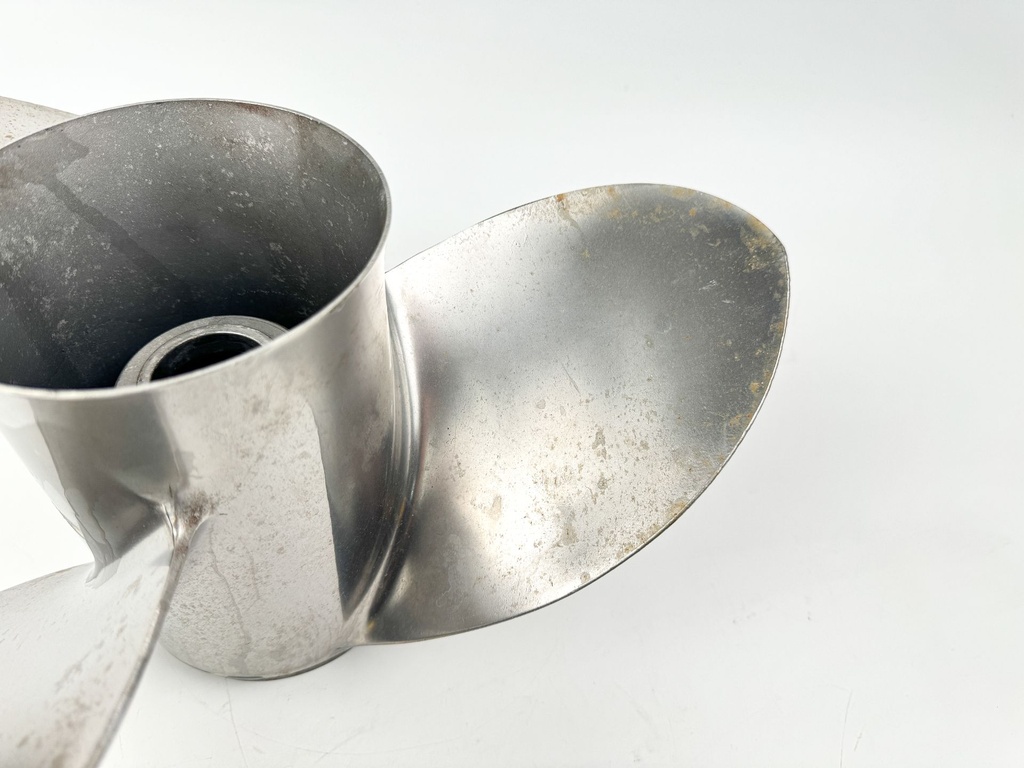 Quicksilver Thunderbolt Stainless Steel Prop Propeller 15 1/2" x 17P 3 Blade