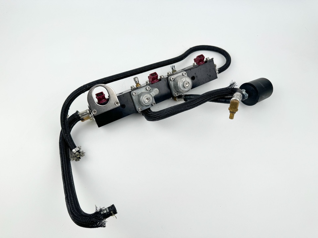 2009 Mercury 75 HP 2 Stroke Outboard Fuel Injector Set W/ Rail 895750T02 OEM