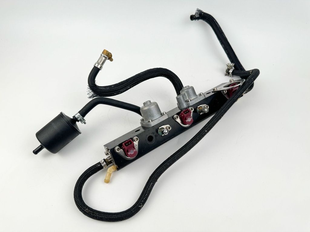 2009 Mercury 75 HP 2 Stroke Outboard Fuel Injector Set W/ Rail 895750T02 OEM