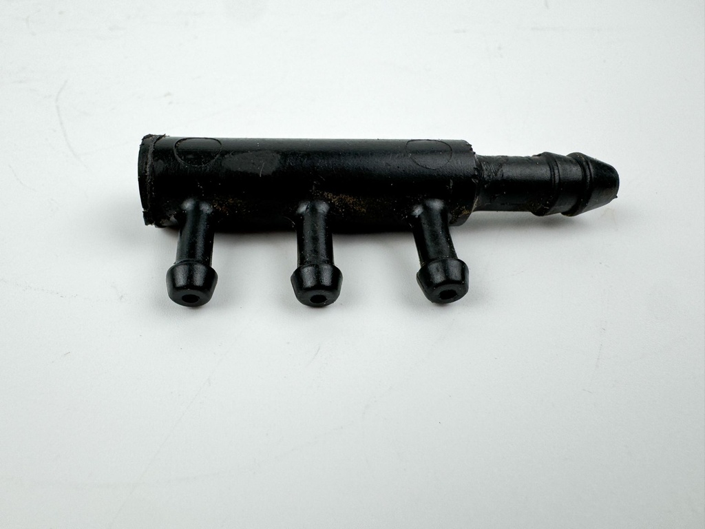 1985-05 Johnson Evinrude 25 28 30 35 40 45 48 50 55 HP Fuel Manifold 5004610