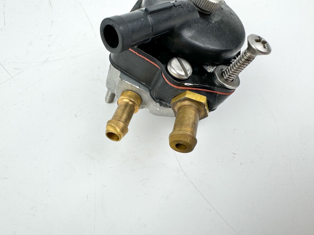 1996 Johnson 50 HP 2 Stroke Outboard Fuel Pump 0438557 OEM