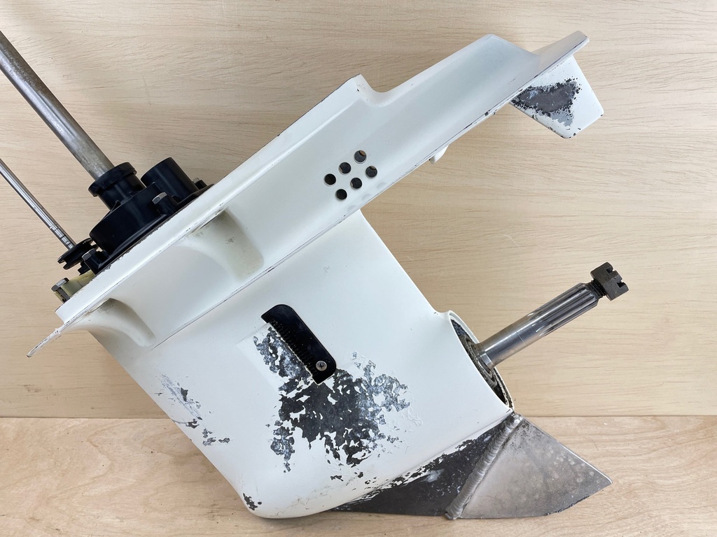 1998 Evinrude Johnson 50HP Outboard 20" Shaft Lower Unit Gearcase Assembly 0435280