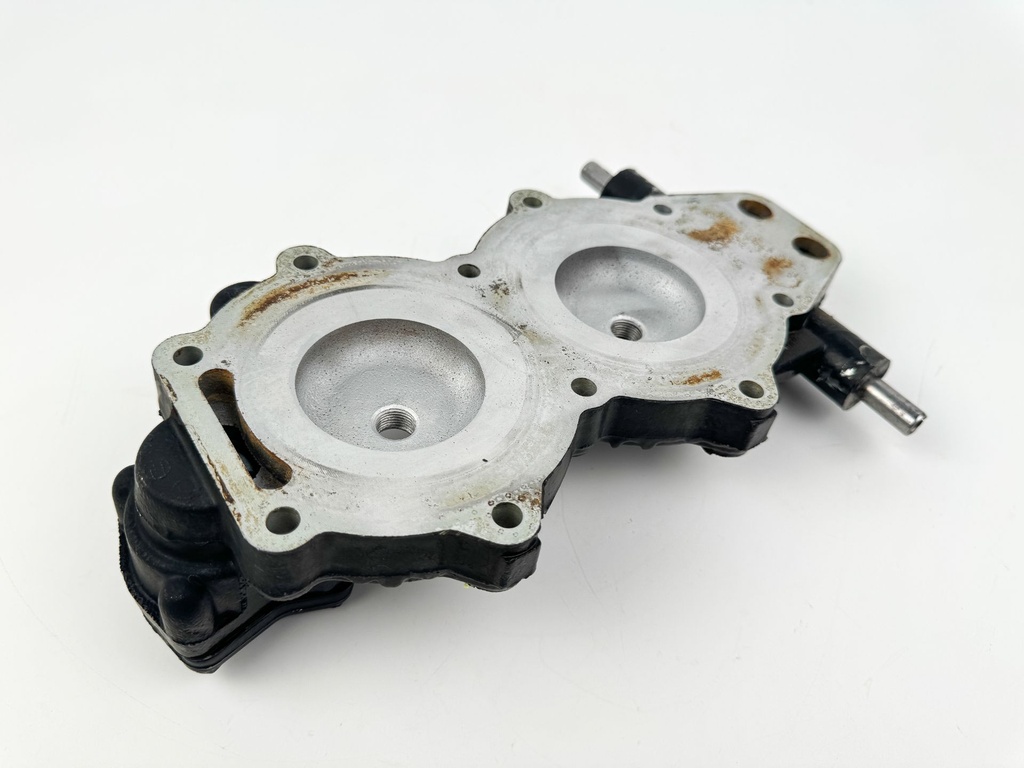 1996 Johnson 50 HP 2 Stroke Outboard Cylinder Head 0340100 OEM