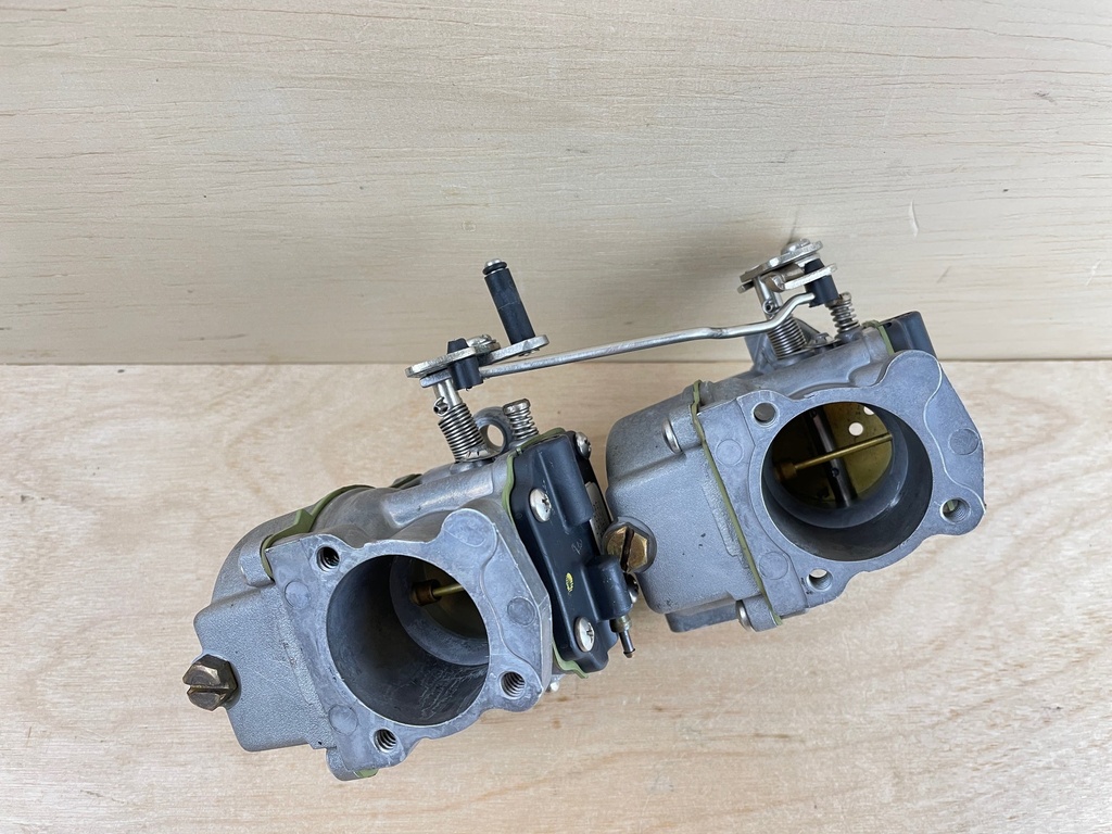 2002 Evinrude Johnson 50HP 2 Stroke Outboard Carburetor Assembly Set 5005352