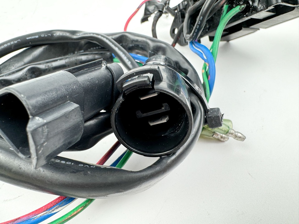 1996 Johnson 50 HP 2 Stroke Outboard Trim Relay Harness 0585015 OEM