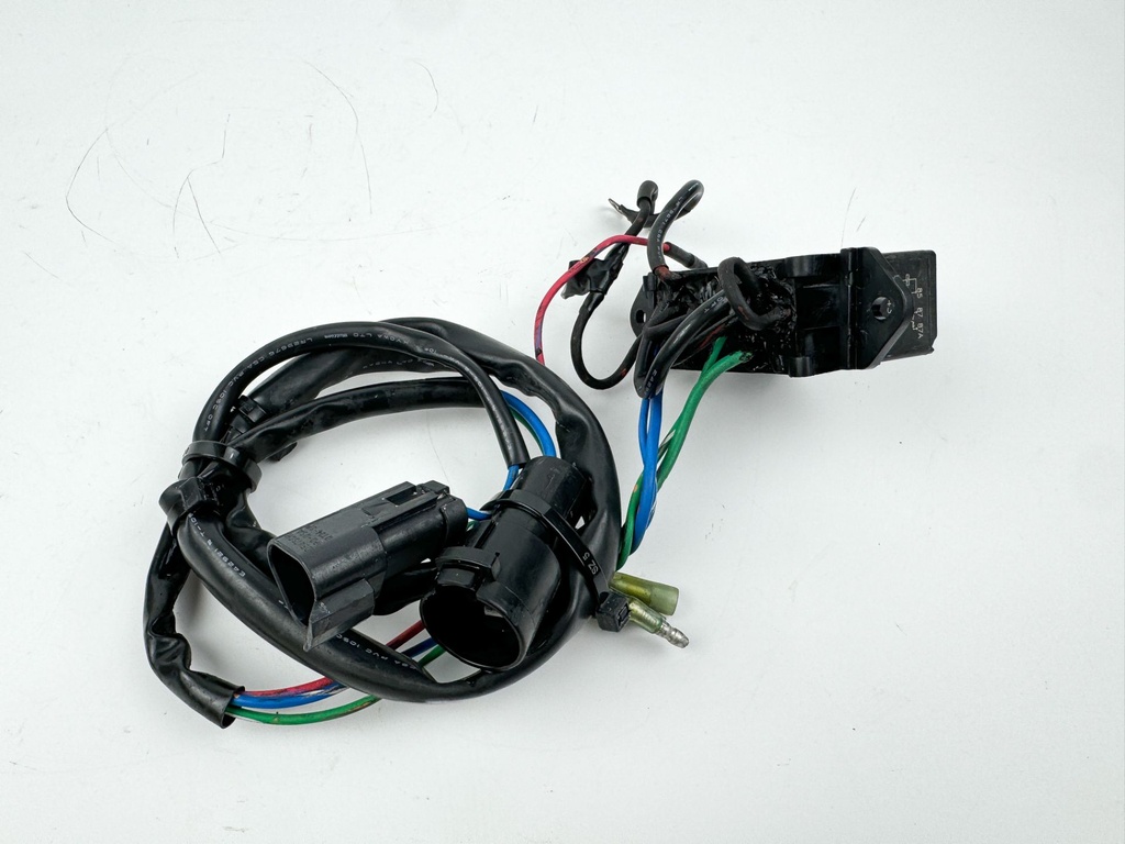 1996 Johnson 50 HP 2 Stroke Outboard Trim Relay Harness 0585015 OEM