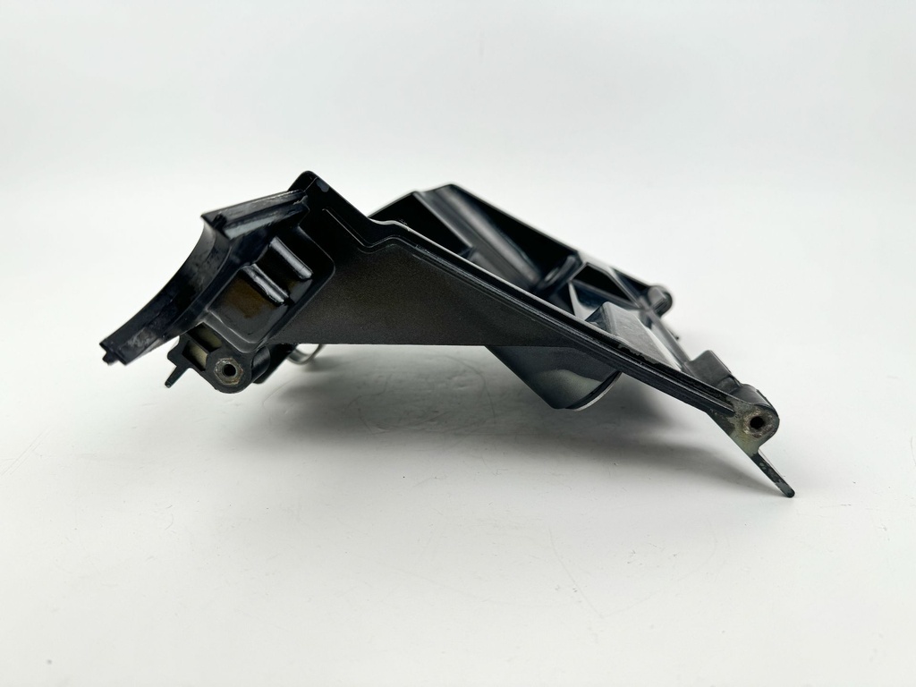 2007 Suzuki 115 HP 4 Stroke Outboard Front Panel Cowling Assembly 61831-90J03-0EP OEM