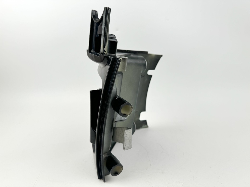 2007 Suzuki 115 HP 4 Stroke Outboard Front Panel Cowling Assembly 61831-90J03-0EP OEM