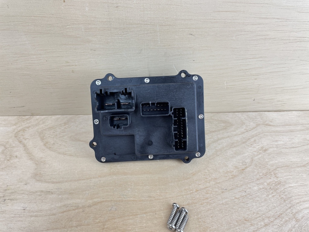 Yamaha 250HP 3.3L 4 Stroke Outboard Fuse Box Assembly 6P2-82170-03-00