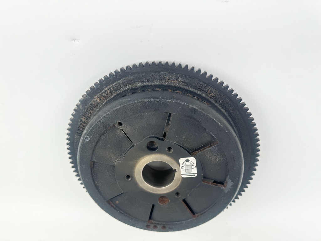 2007 Suzuki 115 HP 4 Stroke Outboard Flywheel OEM