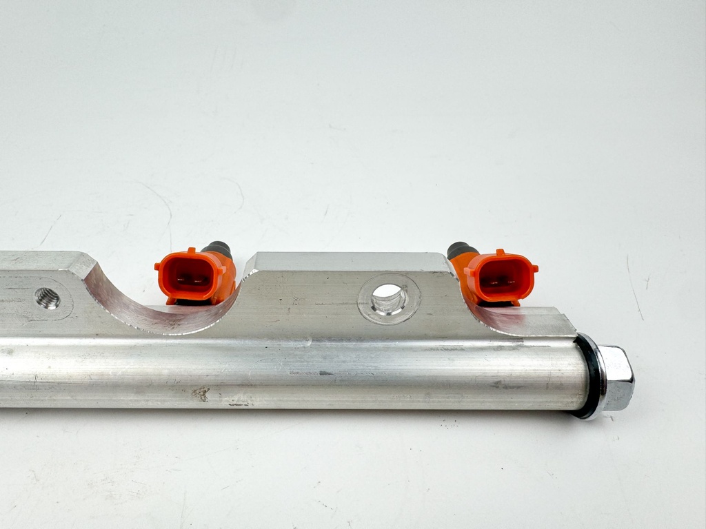 2007 Suzuki 115 HP 4 Stroke Outboard Fuel Injector Set W/ Rail 33410-90J00