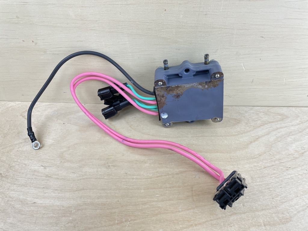 2006 Yamaha 250HP 4 Stroke Outboard Rectifier & Regulator Assembly 6P2-81960-03-00