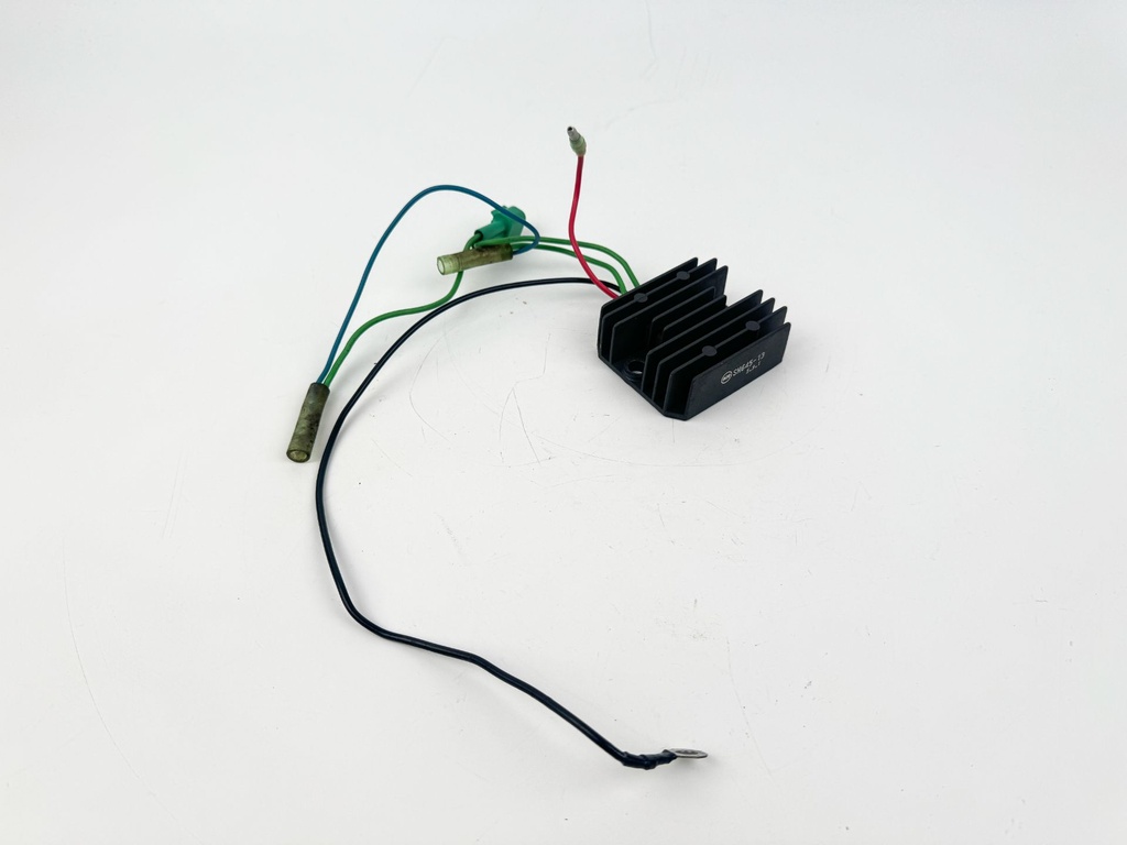 2006 Yamaha 90 HP 2 Stroke Outboard Rectifier & Regulator 6H0-81960-10-00 OEM