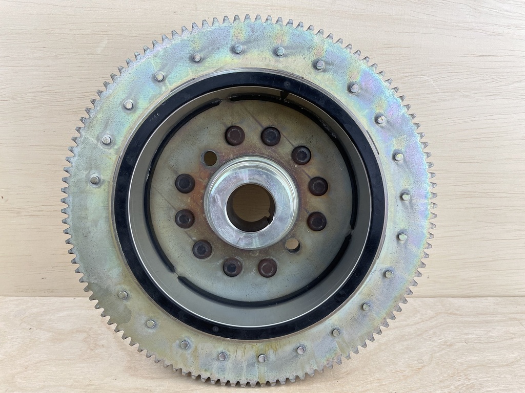 2006 Yamaha 250HP 4 Stroke Flywheel Rotor Assembly 6P2-81450-00-00